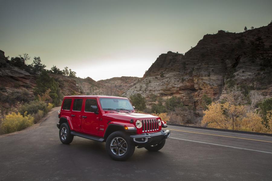  Jeep Wrangler Unlimited Sahara EcoDiesel (JL) 2019 года  (NA) (фото 2 из 39)